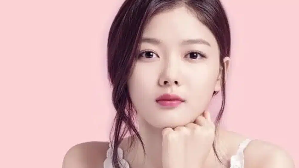 Read more about the article 10 เรื่องน่ารู้ของคิมยูจอง (Kim Yoo Jung)