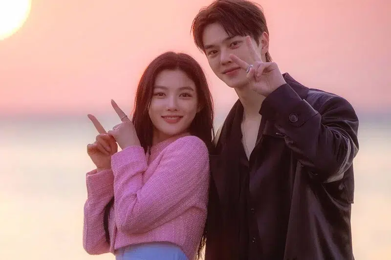 Kim Yoo Jung , Song Kang