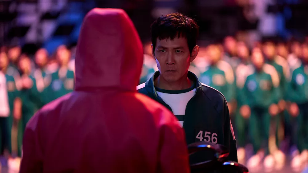 Read more about the article ฮวังดงฮยอก (Hwang Dong-hyuk) ผู้สร้าง “Squid Game” พูดถึงความดาร์กขึ้นในซีซั่น 2